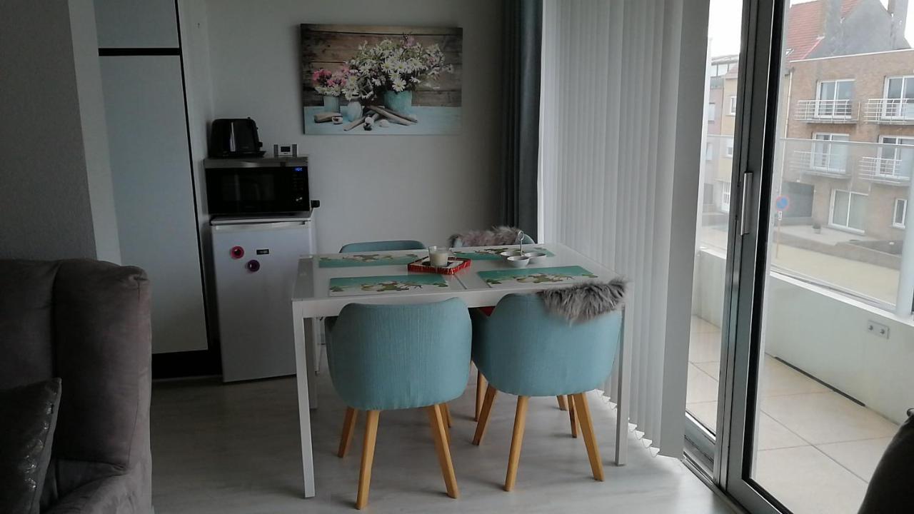 Studio Raversijde With Sea View Ostende Exterior foto